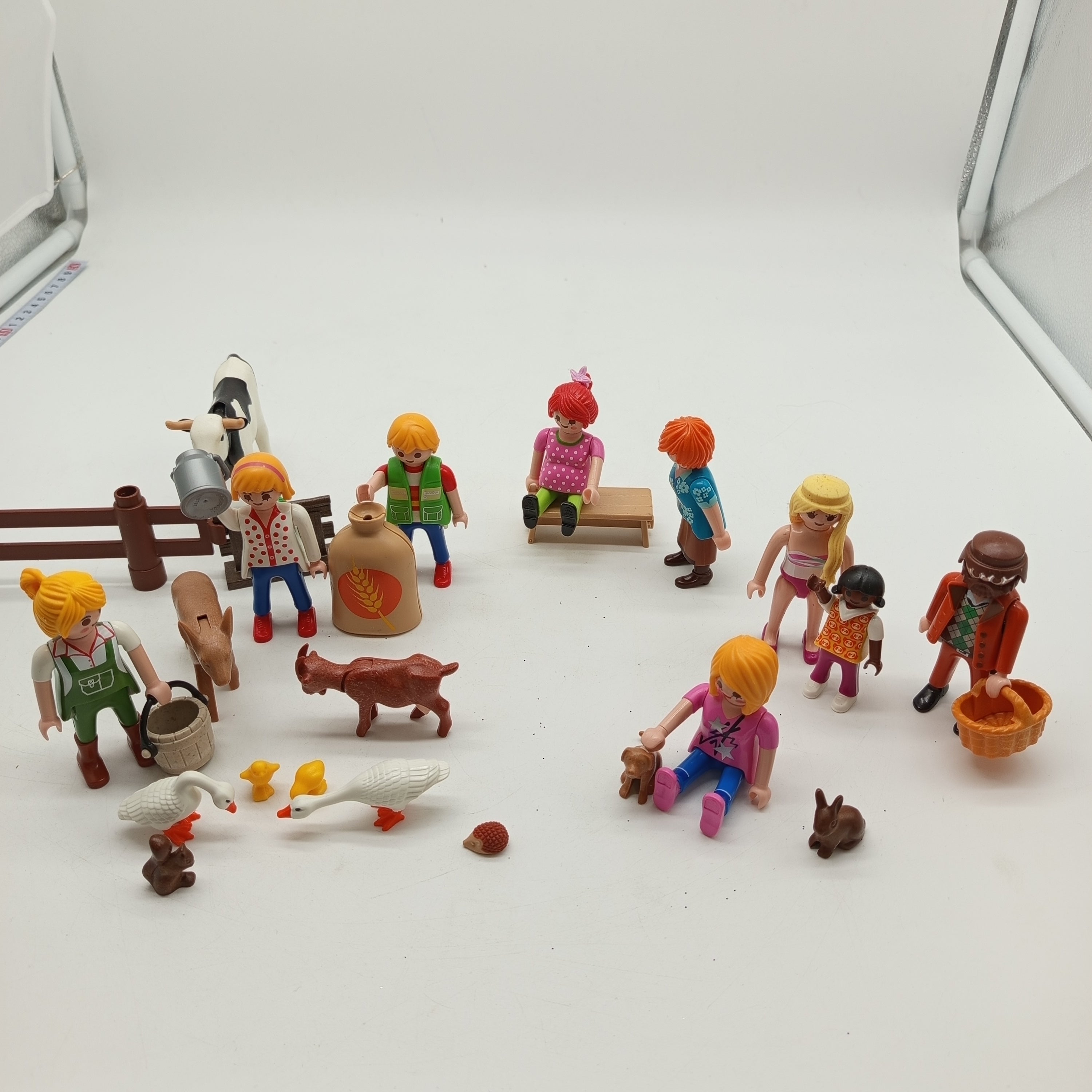 Playmobil Figuren-Set – Bauernhof & Alltag, 20 Figuren, gut